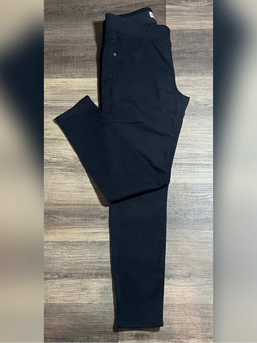 Old Navy Rockstar Super Skinny Mid Rise Built-In-Warm Jeggings
